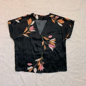 Forever 21 Summer Floral Top